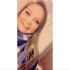 Meet your Posher, Tharon